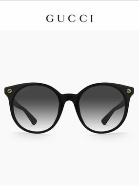 Gucci Elegant Black Sunglasses